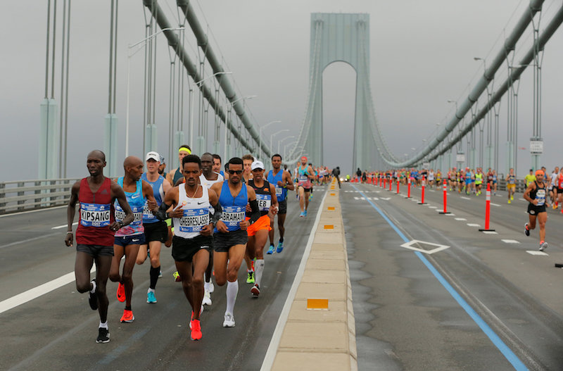 The first wave of runners make their way across the Verrazano-Narrows Bridge during the start of the New York City Marathon in New York November 5, 2017. u00e2u20acu201d Reuters pic