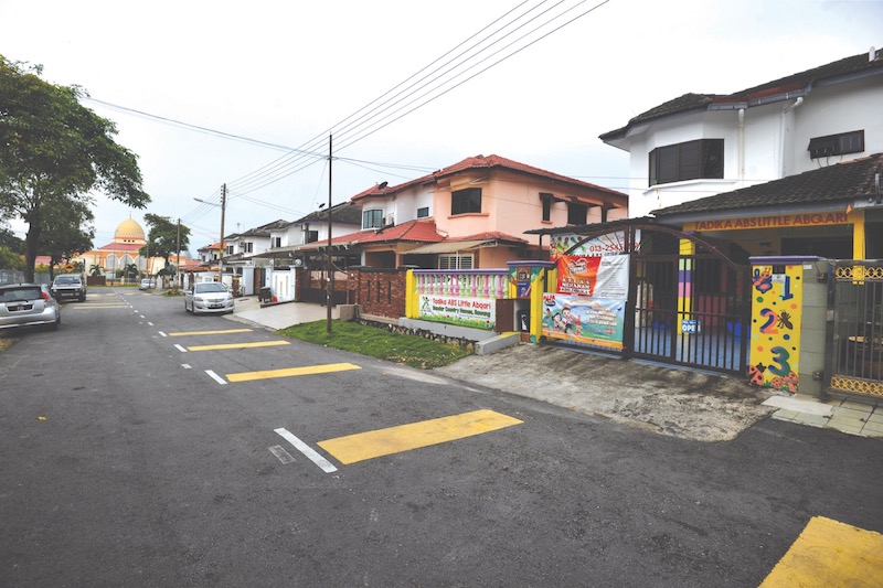 Schools such as these would have to ensure they have proper qualified educators for preschoolers. u00e2u20acu201d Malay Mail pic