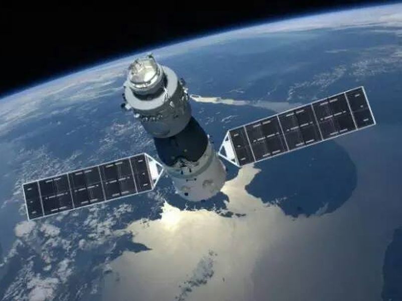 Kebarangkalian untuk Malaysia menjadi tempat jatuhnya serpihan Stesen Angkasa China Tiangong-1 hanya 0.09 peratus. u00e2u20acu201d Foto ihsan Facebook/Stephen Franksten 