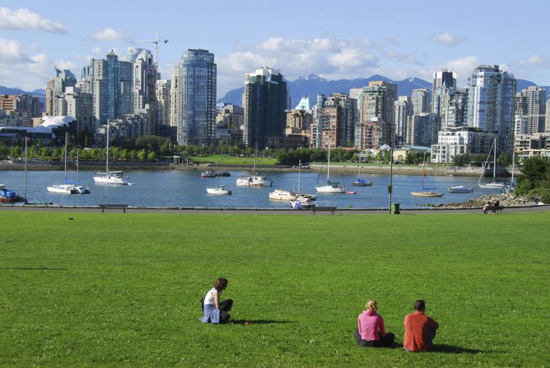 Happy or not with their work-life balance, however, Canadians are overwhelmingly satisfied (84 per cent) with their jobs. u00e2u20acu2022 AFP pic