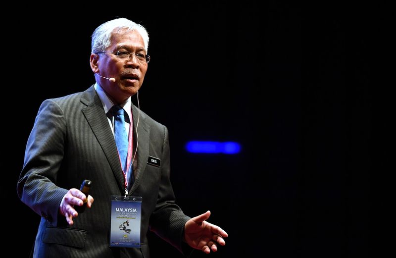 Higher Education Minister Datuk Seri Idris Jusoh  speaking at the Malaysia Higher Education Forum 2017 in Kuala Lumpur, November 23, 2017. u00e2u20acu201d Bernama pic