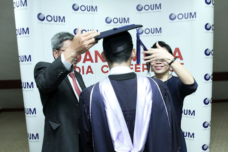 Jim, a prison inmate, is pictured at the graduation ceremony, held at the Matrade Exhibition Convention Centre on November 26, 2017. u00e2u20acu2022 Picture by Miera Zulyana 