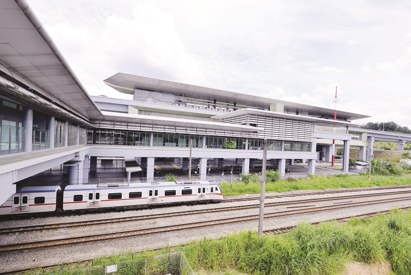 A view of the MRT Sungai Buloh station from the MRT feeder bus hub. u00e2u20acu201d Picture by Ham Abu Bakar