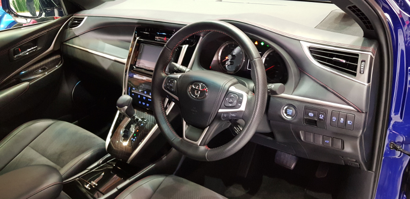 A look at the interior of the Toyota Harrier.
