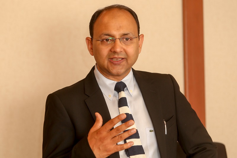 Dr Nitesh Rohatgi speaks at a media briefing in Sepang on December 8, 2017. u00e2u20acu201d Picture by Choo Choy May