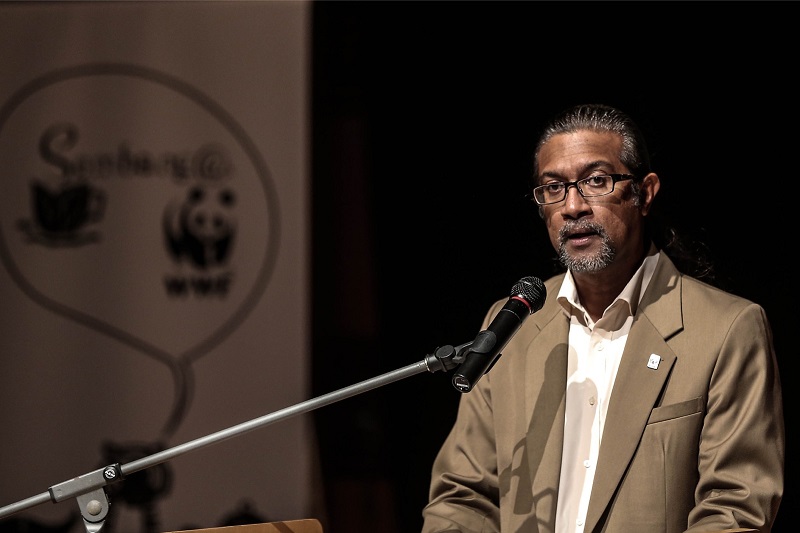 WWF-Malaysia executive director Datuk Dionysius Sharma gives his speech at event held in conjunction with Earth Day in Kuala Lumpur April 22, 2017. u00e2u20acu201d Picture by Hari Anggara