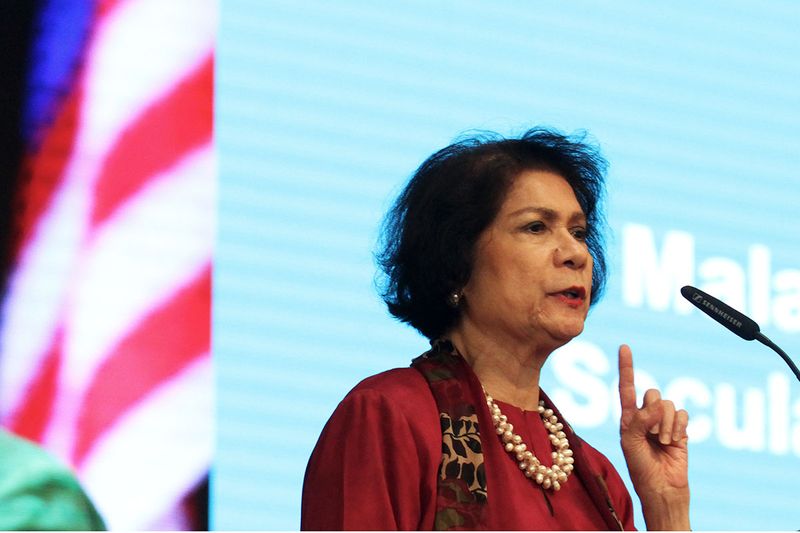 Datuk Noor Farida Mohd Ariffin speaking during the 6th Civil Rights Award Prize Giving Ceremony and Dinner at KLSCAH, Kuala Lumpur on Decmeber 12, 2017. u00e2u20acu201d Picture by Miera Zulyana