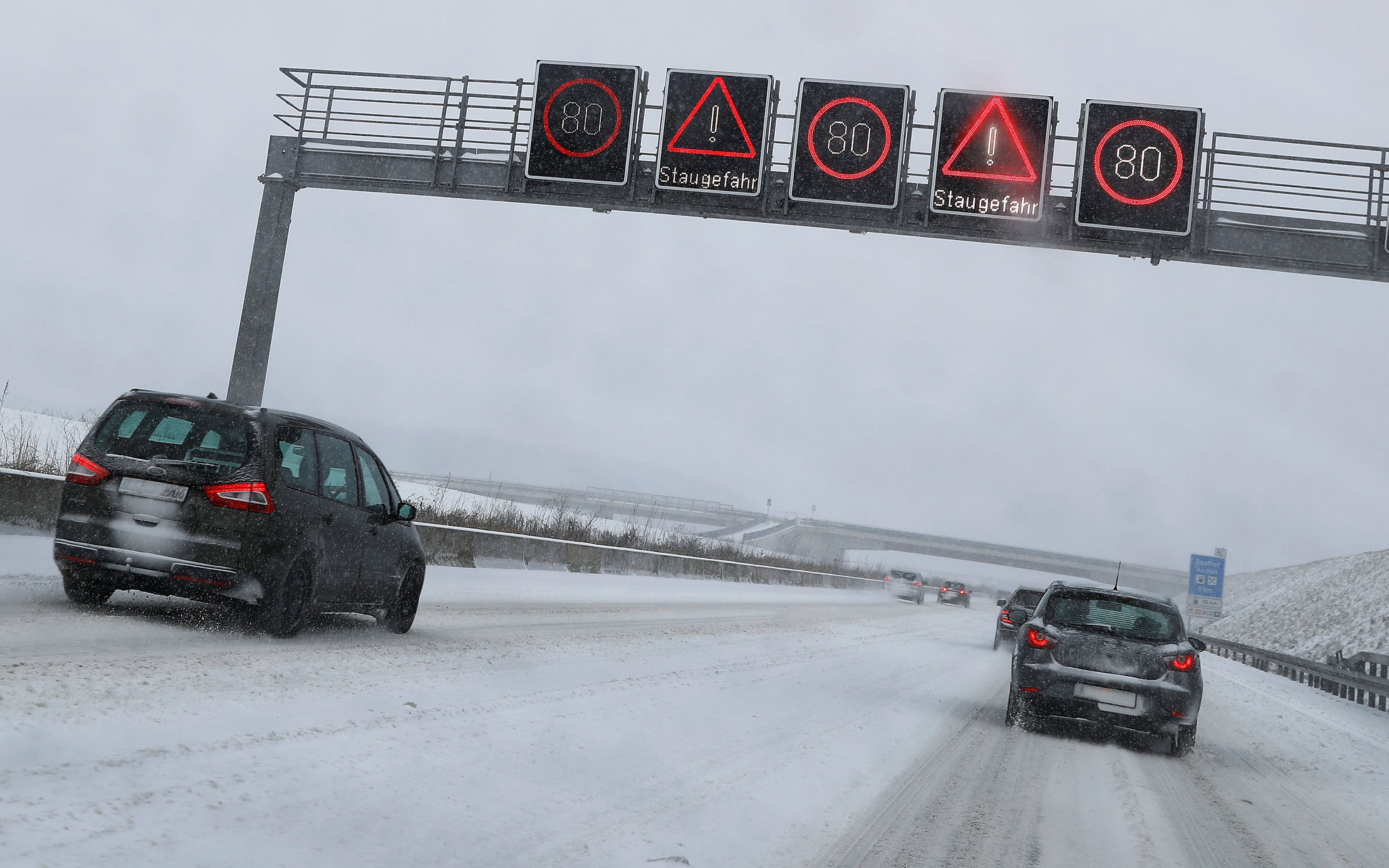 Drivers make their way through heavy snowfall on the A8 highway between Ulm and Stuttgart, Germany December 10, 2017. u00e2u20acu201d Reuters pic
