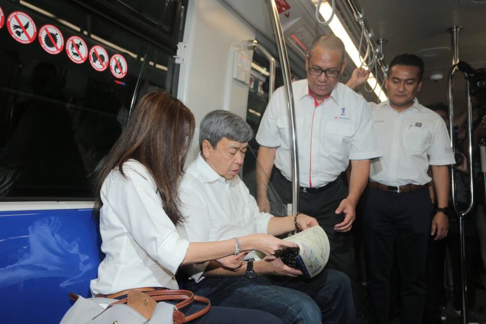 Prasarana president and chief executive officer Datuk Azmi Aziz accompanies Selangor's Sultan Sharafuddin Idris Shah and Tengku Permaisuri Norashikin on the royal tour of the rail services. u00e2u20acu2022 Picture via Twitter/Rapid KL