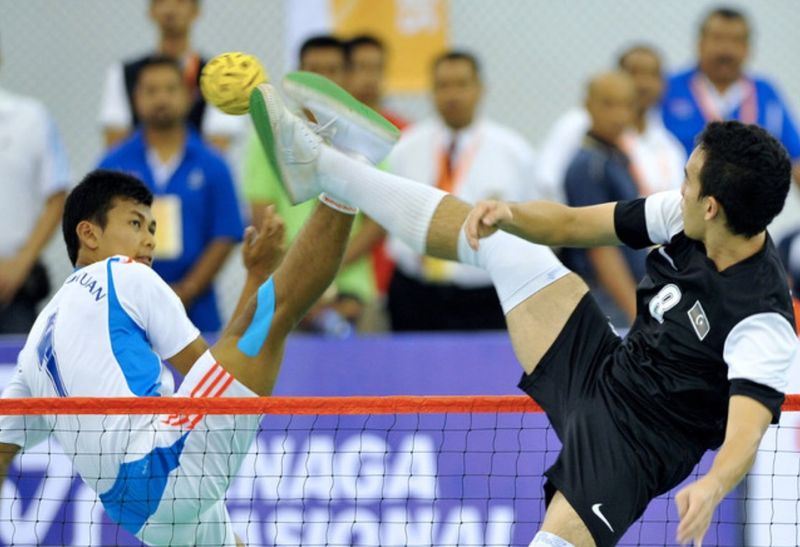 File picture shows Terengganuu00e2u20acu2122s sepak takraw player in action against the Federal Territories during the Sukma menu00e2u20acu2122s final sepak takraw event in Kuantan, July 15, 2012. u00e2u20acu201d Bernama pic