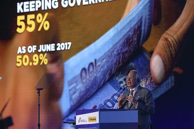 Prime Minister Datuk Seri Najib Razak delivers his keynote speech during Invest Malaysia 2018 at the Shangri-La Hotel in Kuala Lumpur January 23, 2018. u00e2u20acu201d Picture by Azneal Ishak