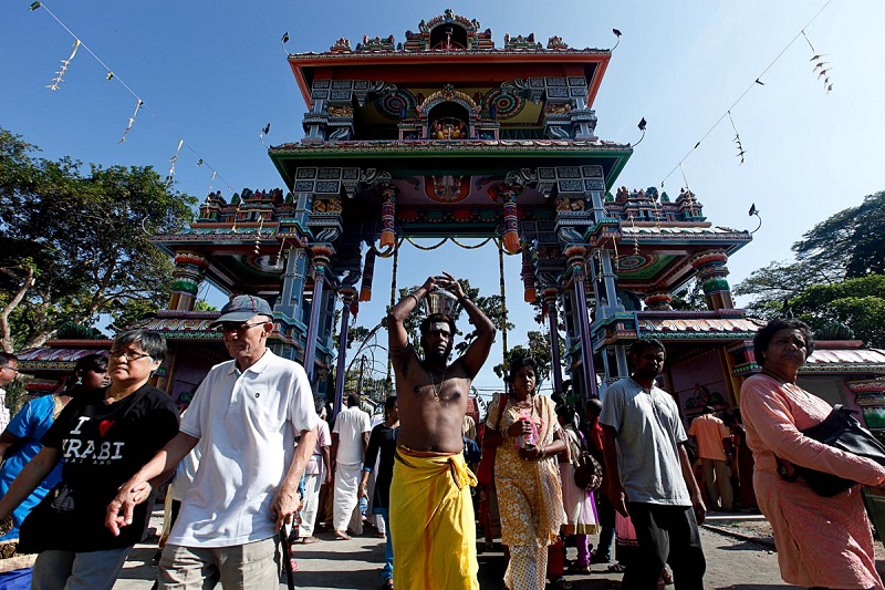 Hindu devotees at the entrance of the Hilltop Murugan Temple during the Thaipusam celebrations in Penang January 31, 2018. u00e2u20acu201d Picture by Sayuti Zainudin