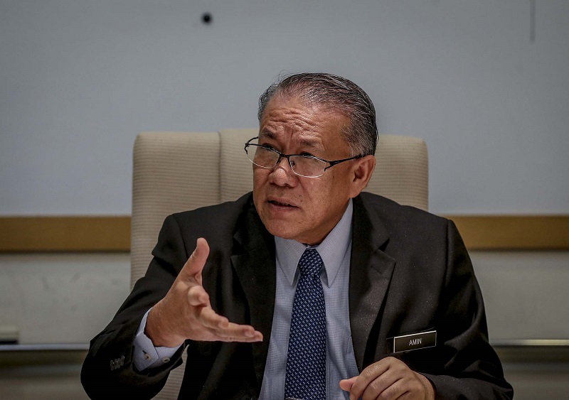 Kuala Lumpur mayor Tan Sri Mhd Amin Nordin Abdul Aziz speaks to Malay Mail in Kuala Lumpur January 15, 2018. u00e2u20acu201d Picture by Firdaus Latif