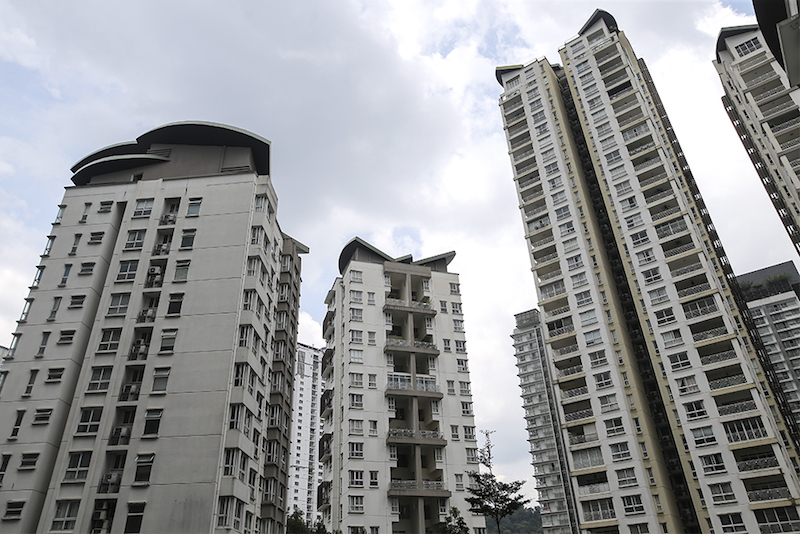 A middle-cost apartment is seen in Petaling Jaya January 19, 2018. u00e2u20acu201d Picture by Azneal Ishak.