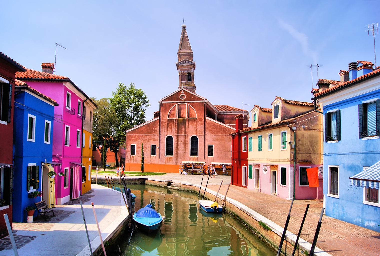 Visitors who stroll away from the main streets in Burano will discover a tranquil world of canals and fishing boats.u00e2u20acu201d AFP pic