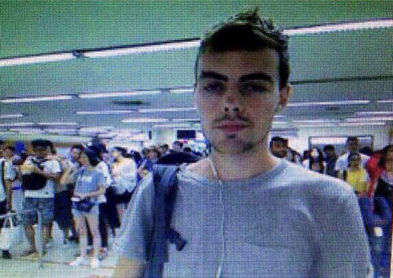 A suspect of a bank robbery in Singapore is seen in this airport picture in Bangkok made available on July 12, 2016 by Thai police after he entered Thailand. u00e2u20acu201d Reuters pic 