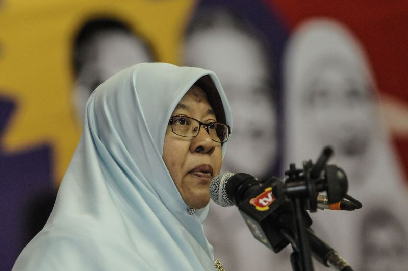 President of Selangor Wanita Pakatan Harapan Haniza Talha speaks during the launch of Wanita Pakatan Harapan Malaysia and Woman Agenda in Kajang January 6, 2018. u00e2u20acu201d Picture by Miera Zulyana
