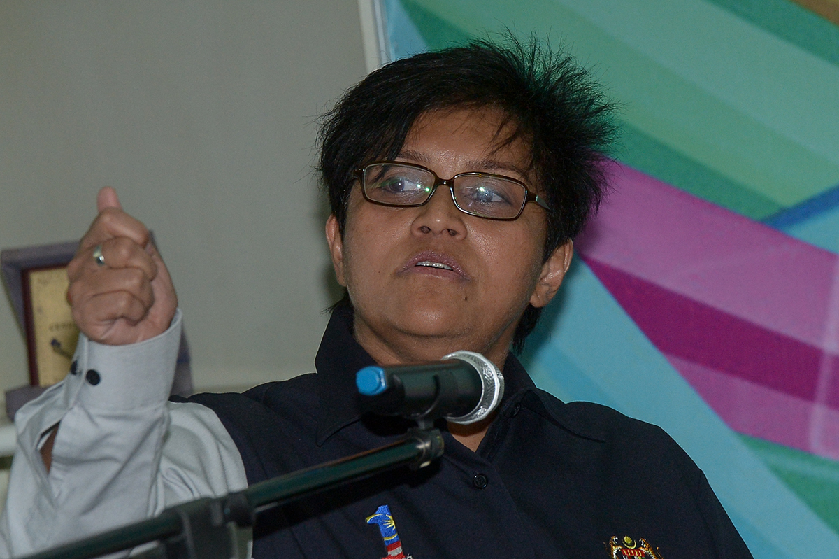 Minister in the Prime Ministeru00e2u20acu2122s Department Datuk Seri Azalina Othman speaks during the launching of the Legal Aid Trust Account at the Selangor Legal Aid Department, Shah Alam February 6, 2018. u00e2u20acu201d Picture by Mukhriz Hazim