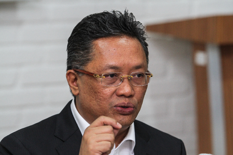 Barisan Nasional Strategic Communication director Datuk Seri Abdul Rahman Dahlan speaks during the press conference about Ijok settler land at Cyber Garden Office View February 14, 2018. u00e2u20acu201d Picture by Shafwan Zaidon