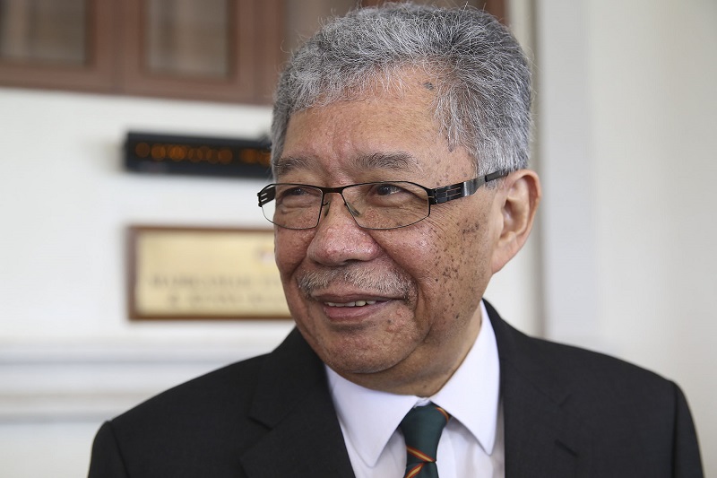 Tawfik Ismail speaks to reporters outside the KL High Court in Kuala Lumpur February 19, 2018. u00e2u20acu201d Picture by Yusof Mat Isa