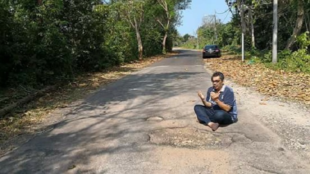 Science, Technology and Innovation Deputy Minister Datuk Abu Bakar Mohamad Diah said he purposely sat in the middle of the road in a praying position because authorities had failed to fix the bad condition of the roads. u00e2u20acu201d Picture via Facebook/ Abu Bakar