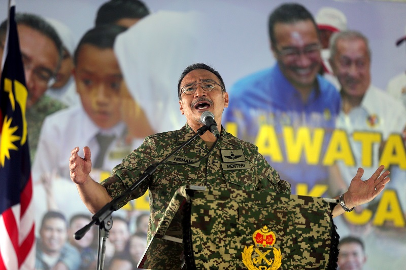 Defence Minister Datuk Seri Hishammuddin Hussein speaks during a working visit to Royal Malay Regiment Camp 23 at Jalan Tambun, Ipoh February 2, 2018. u00e2u20acu201d Picture by Farhan Najib