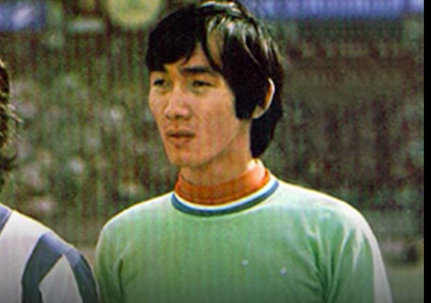 YouTube screengrab of the late Chow Chee Keong, the country's best goalkeeper, who passed away today. 
