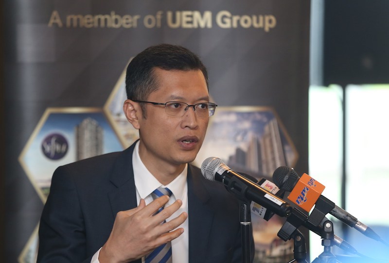 Managing Director and CEO of UEM Sunrise Bhd, Anwar Syahrin Abdul Ajib at the presentation of the companyu00e2u20acu2122s 3rd quarter financial result at Mont Kiara February 27, 2018. u00c2u00a0 u00e2u20acu201d Picture by Razak Ghazali