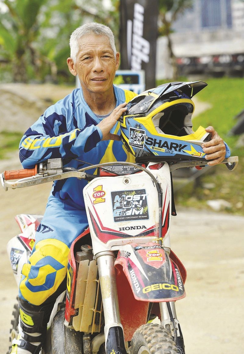 Oh shows no signs of slowing down despite being 63 years old. ― Picture by Ham Abu Bakar
