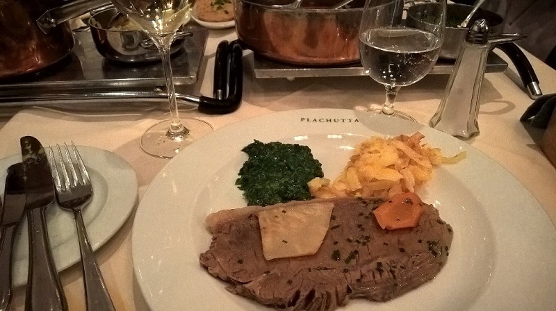 A screengrab from Twitter user Die Beerbohms shows the tafelspitz, a Viennese specialty of boiled beef, vegetables, and broth.