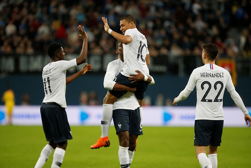 Franceu00e2u20acu2122s Kylian Mbappe celebrates with Paul Pogba, Ousmane Dembele and Lucas Hernandez after scoring their first goal against Russia in Saint Petersburg March 27, 2018. u00e2u20acu201d Reuters pic