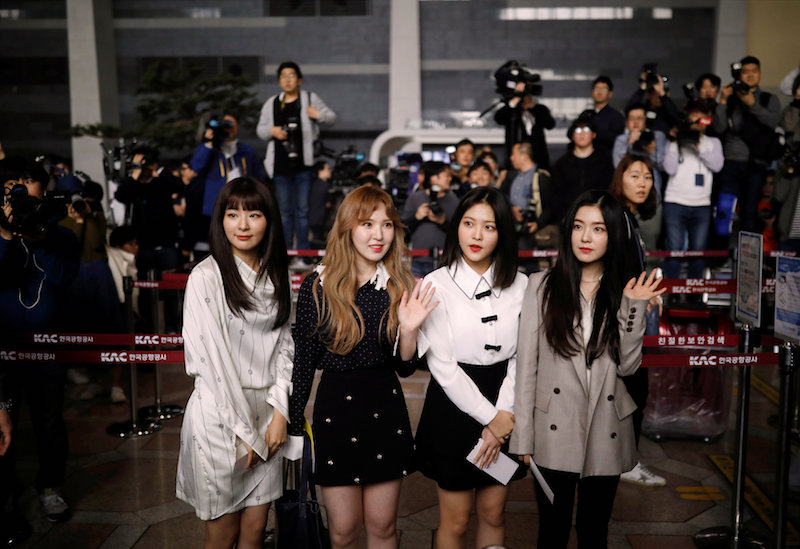Members of South Korean K-pop girl group Red Velvet leaves for Pyongyang at the Gimpo International airport in Seoul March 31, 2018. u00e2u20acu201d Reuters pic