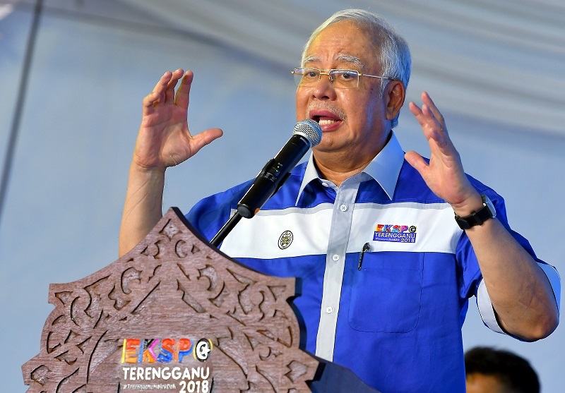 Prime Minister Datuk Seri Najib Razak speaks during the closing ceremony of the Terengganu Expo, u00e2u20acu02dcMolek Dohu00e2u20acu2122 at Kompleks Sukan Gong Badak in Kuala Nerus March 3, 2018. u00e2u20acu201d Bernama pic