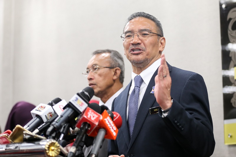 Defence Minister Datuk Seri Hishammuddin Hussein speaks during a press conference at the Parliament building  in Kuala Lumpur 8 March,2018. u00e2u20acu201d Picture by Ahmad Zamzahuri