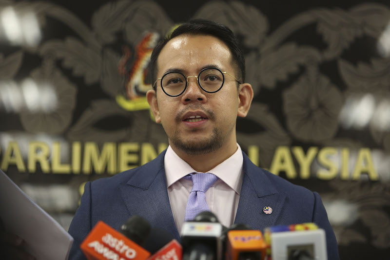 Bukit Mertajam MP Steven Sim speaks during a press conference in Parliament in Kuala Lumpur March 13, 2018. u00e2u20acu201d Picture by Yusof Mat Isa