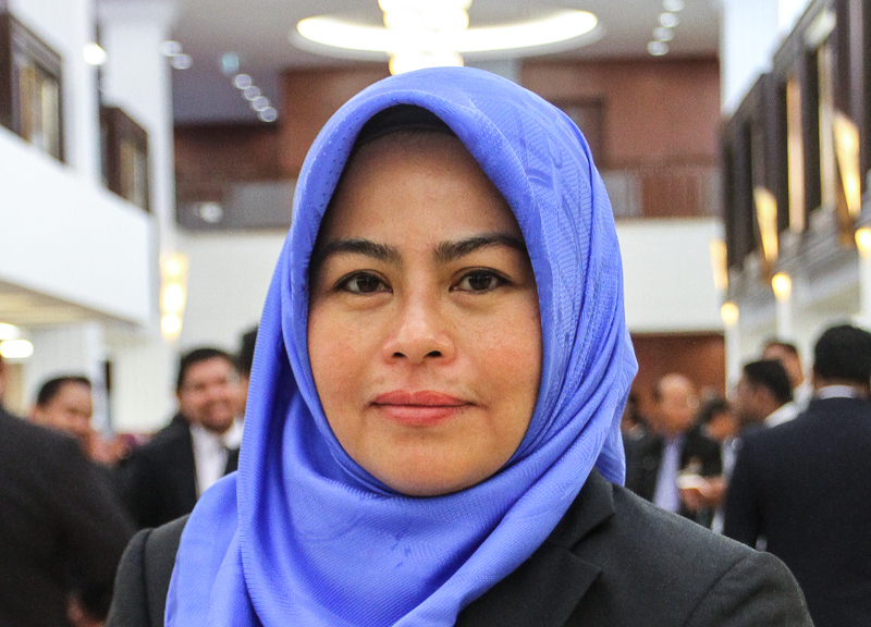 Parit Sulong member of parliament Datuk Noraini Ahmad in Kuala Lumpur March 28, 2018. u00e2u20acu201d Picture by Shafwan Zaidon