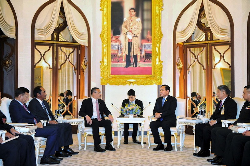Datuk Seri Hishammuddin Hussein and Thai Prime Minister Prayuth Chan-ocha are seen during their meeting in Bangkok March 15, 2018. u00e2u20acu201d Bernama pic