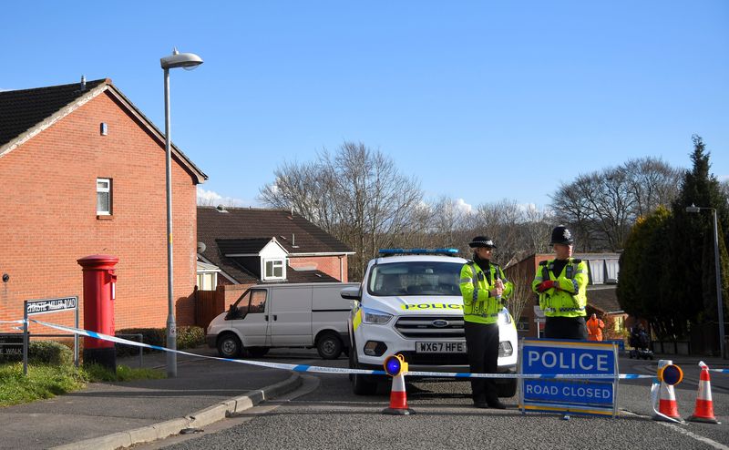 Police officers seal off the road on which Russian Sergei Skripal lives in Salisbury, Britain, March 7, 2018. u00e2u20acu201d Reuters pic