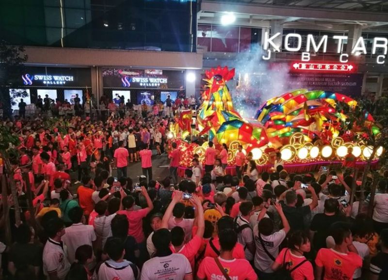 File picture shows the Chingay Festival at Jalan Wong Ah Fook, Johor Baru, February 17, 2017. u00e2u20acu201d Bernama pic