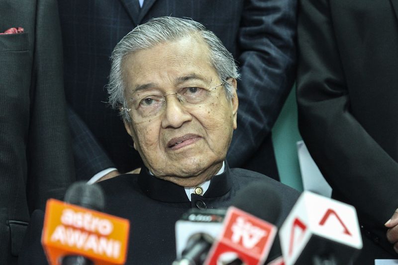 Tun Dr Mahathir Mohamad speaks during a press conference after the PH presidential council meeting today, March 20, 2018. u00e2u20acu2022 Picture by Miera Zulyana