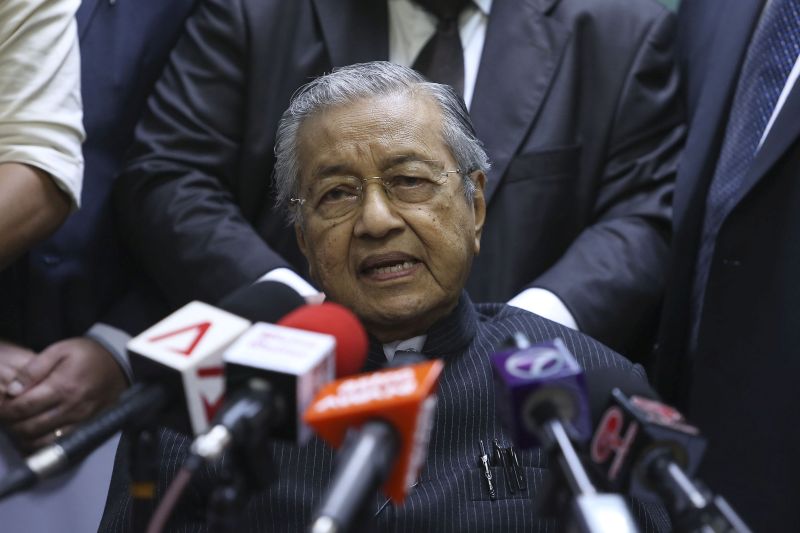 Pakatan Harapan chairman Tun Dr Mahathir speaks during a press conference in Parliament in Kuala Lumpur on March 13, 2018. u00e2u20acu201d Picture by Yusof Mat Isa