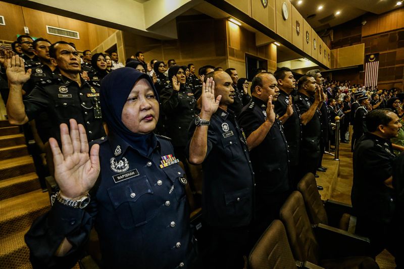 Members of the Royal Malaysian Police (PDRM) at the u00e2u20acu02dcTurun Padangu00e2u20acu2122 event in Kuala Lumpur March 20, 2018. u00e2u20acu2022Picture by Hari Anggara