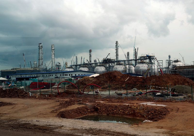 Picture shows construction works for the Pengerang Integrated Complex Project (PIC) on a 2,526-hectare site as well as the Refinery and Petrochemical Integrated Development (RAPID) project in Johor, March 6, 2018. u00e2u20acu201d Bernama pic
