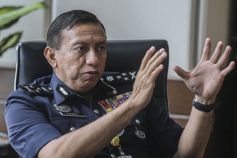 Bukit Aman Internal Security and Public Order Department director, Datuk Seri Zulkifli Abdullah speaks to Malay Mail on March 8, 2018. u00e2u20acu201d Picture by Firdaus Latif