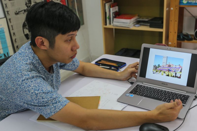 Teh and his team tracked down Wawasan 2020 imagery that ranged from artworks, books, essays and school murals. ― Picture by Ahmad Zamzahuri