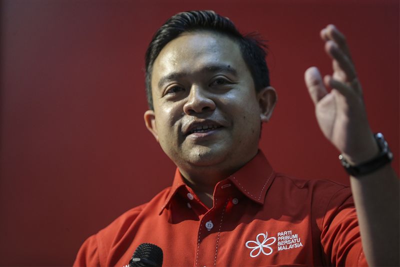 Wan Saiful speaks to reporters after the announcement of his new PPBM membership at Menara Yayasan Selangor, March 1, 2018. u00e2u20acu2022 Picture by Azneal Ishak