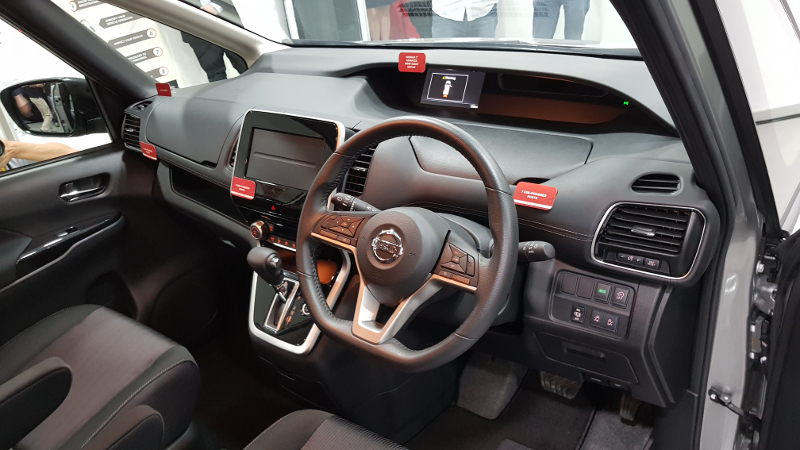 A look at the driver’s cockpit in the Nissan Serena S-Hybrid.
