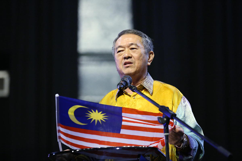 Tan Sri Lee Kim Yew speaks at the Gemilang Patriotic Forum at MIECC Seri Kembangan April 21, 2018. — Picture by Azinuddin Ghazali