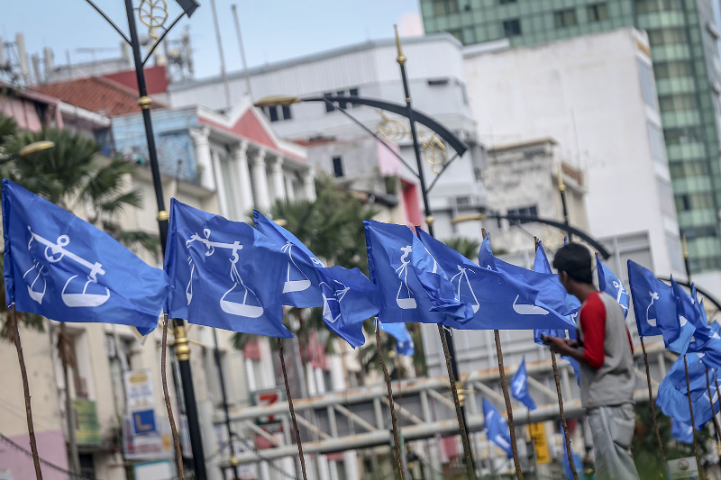 Barisan Nasional flags are seen in Johor Baru ahead of the 14th General Election April 29, 2018. u00e2u20acu201d Picture by Hari Anggara