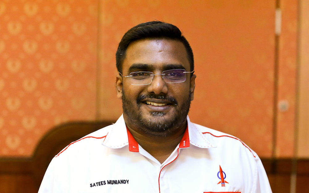 M. Satees, DAP candidate for N09 Bagan Dalam. u00e2u20acu201d Picture by Sayuti Zainudin